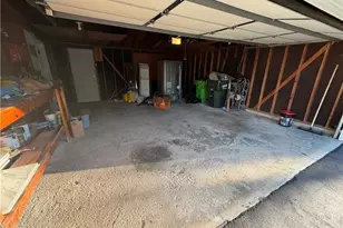 24800 Randolph Rd, Huber Heights, OH 44146 - Photo 16