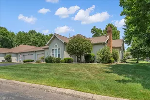 5645 Clingan Rd, Struthers, OH 44471 - Photo 2