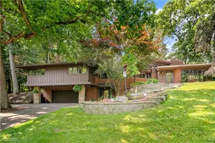 2661 Perry Dr NW, Canton, OH 44708 - Photo 1