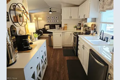 324 Fairview Street #91, West Lafayette, OH 43845 - Photo 8