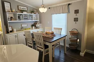 324 Fairview St, West Lafayette, OH 43845 - Photo 10