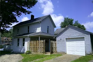 856 Cherry Rd NW, Massillon, OH 44647 - Photo 2