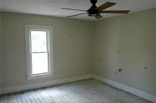 856 Cherry Rd NW, Massillon, OH 44647 - Photo 6