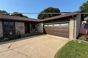 112 Karns Dr, Dover, OH 44622 - Photo 2