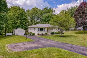 4072 Leewood Rd, Stow, OH 44224 - Photo 2