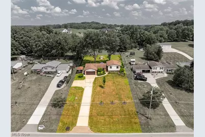 7328 Lake O Springs Avenue NW, North Canton, OH 44720 - Photo 2
