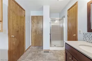5123 Westwind Cir NW, North Canton, OH 44720 - Photo 20