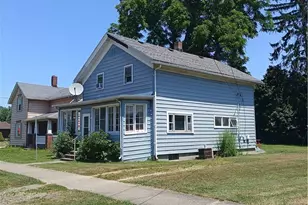 766 Buffalo St, Conneaut, OH 44030 - Photo 2