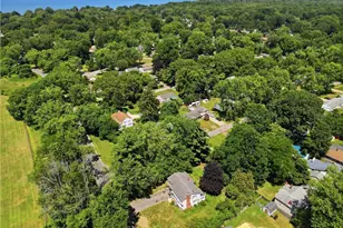 1941 Bathgate Ave, Madison, OH 44057 - Photo 4