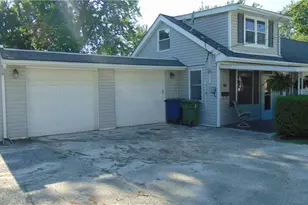 34090 Roberts Rd, Eastlake, OH 44095 - Photo 10