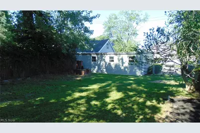 34090 Roberts Road, Eastlake, OH 44095 - Photo 8