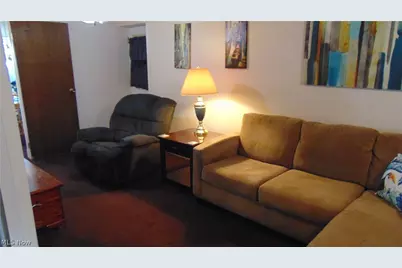 34090 Roberts Road, Eastlake, OH 44095 - Photo 40