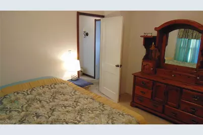 34090 Roberts Road, Eastlake, OH 44095 - Photo 28