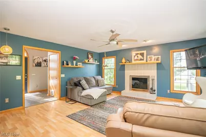 4456 Maplegrove Avenue, Louisville, OH 44641 - Photo 8