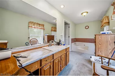 2121 Laurel Lane, Streetsboro, OH 44241 - Photo 22