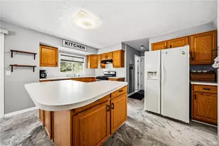 2121 Laurel Ln, Streetsboro, OH 44241 - Photo 8