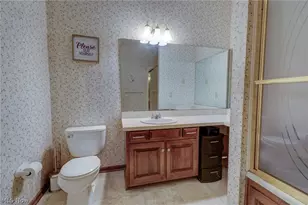 6506 Forestwood St NW, Canton, OH 44718 - Photo 16