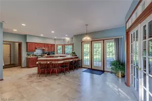 6506 Forestwood St NW, Canton, OH 44718 - Photo 10
