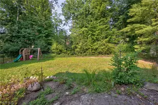 6506 Forestwood St NW, Canton, OH 44718 - Photo 38
