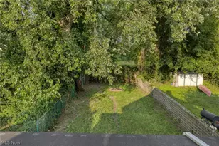 109 15th St NW, Barberton, OH 44203 - Photo 38