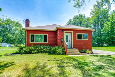 300 N Seneca Street, Rittman, OH 44270 - Photo 2