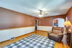 300 N Seneca St, Rittman, OH 44270 - Photo 8