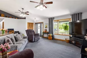 3580 Hayfield Rd, Dresden, OH 43821 - Photo 8
