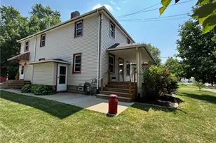110 Railroad St, LaGrange, OH 44050 - Photo 2