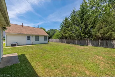 1613 Lakeview Avenue, Lorain, OH 44053 - Photo 32
