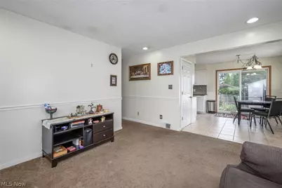371 Washington Avenue, Barberton, OH 44203 - Photo 4