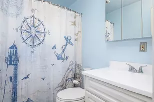 371 Washington Ave, Barberton, OH 44203 - Photo 10