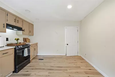 25 Newton Street, Norwalk, OH 44857 - Photo 6