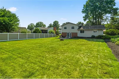 1648 Plymouth Knoll Avenue NW, Massillon, OH 44646 - Photo 24