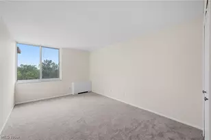 12900 Lake Ave, Oakwood, OH 44107 - Photo 20