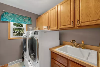 1100 Partridge Drive, Wadsworth, OH 44281 - Photo 20