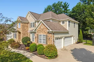 1049 Whispering Woods Dr, Macedonia, OH 44056 - Photo 2
