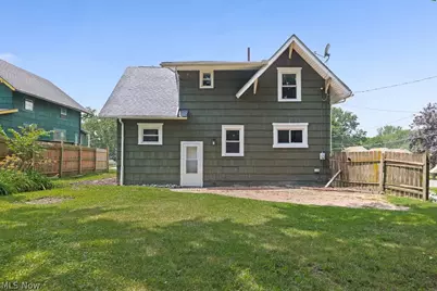 1552 Parkway Boulevard, Alliance, OH 44601 - Photo 4