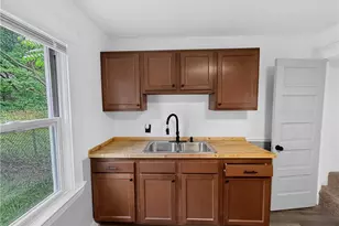 9705 Orleans Ave, Loveland, OH 44105 - Photo 6