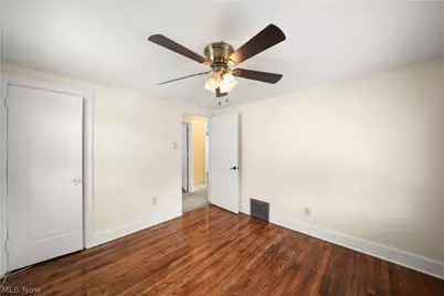453 Marview Avenue, Akron, OH 44310 - Photo 18