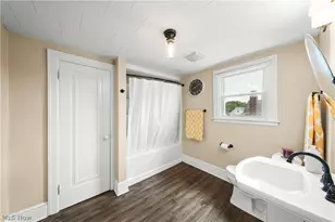 453 Marview Ave, Akron, OH 44310 - Photo 12