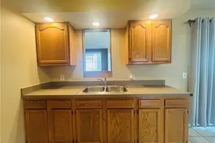 9849 Bright Dr, Windham, OH 44288 - Photo 10