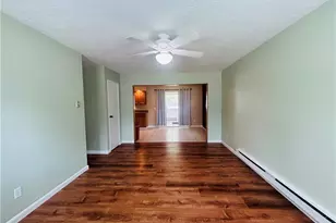 9849 Bright Dr, Windham, OH 44288 - Photo 4
