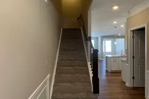 945-2 Memory Ln, Aurora, OH 44202 - Photo 2