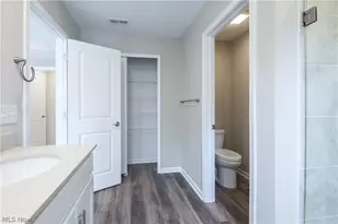 945-2 Memory Ln, Aurora, OH 44202 - Photo 10