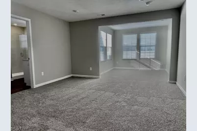 945-2 Memory Lane, Aurora, OH 44202 - Photo 8