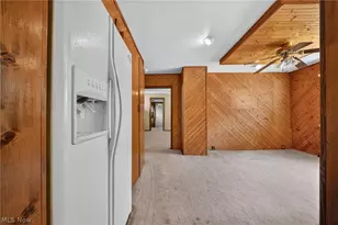32 Water St, Geneva, OH 44041 - Photo 8
