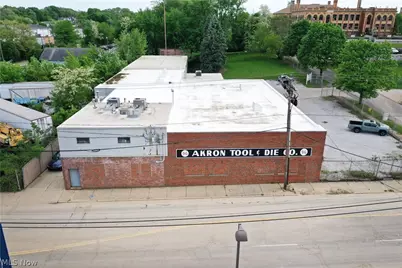 96 E Miller Avenue, Akron, OH 44301 - Photo 1
