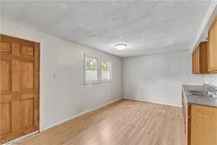 445 Morgan Ct, LaGrange, OH 44050 - Photo 6