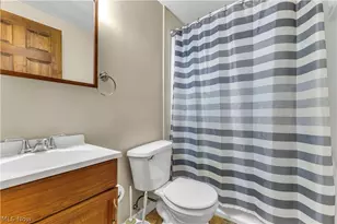 445 Morgan Ct, LaGrange, OH 44050 - Photo 10