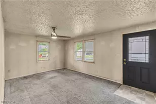 445 Morgan Ct, LaGrange, OH 44050 - Photo 8